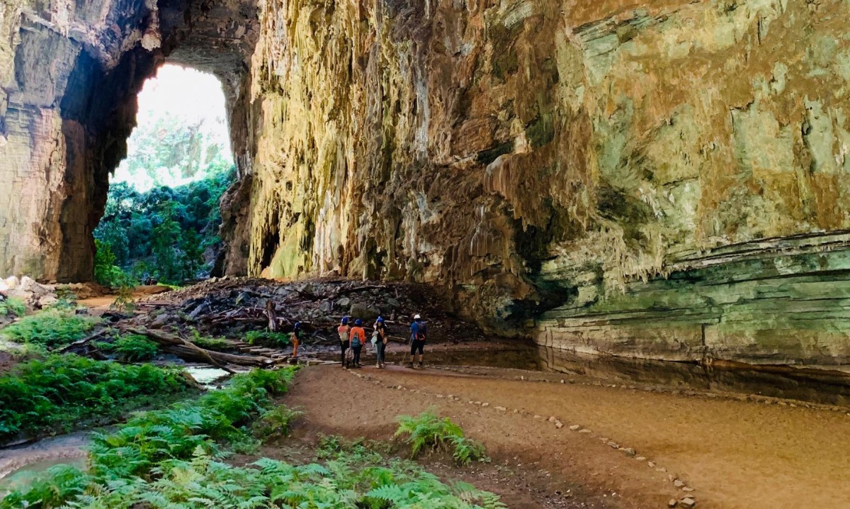 7 lugares para comer quando for às cavernas do Peruaçu e região